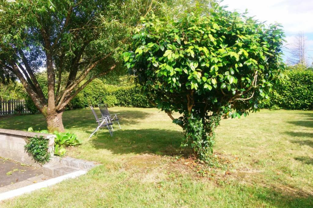 Le Jardin De Leonie Villa Ergue-Gaberic ภายนอก รูปภาพ